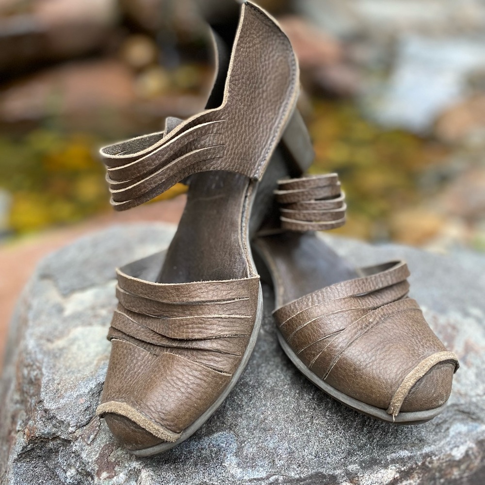 Trippen Sz 37 Vintage Shoe